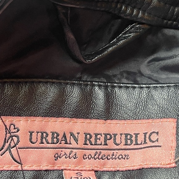 Urban Republic Girls Faux Black Leather Moto Jacket Size S 7/8 - Picture 9 of 13
